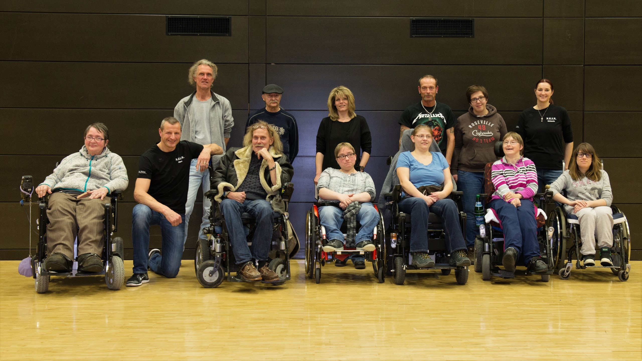 Gruppenfoto der Teilnehmer, Betreuer und Trainer nach dem Pilotlehrgang bei der LWV Rappertshofen. Foto: Timo Plankenhorn